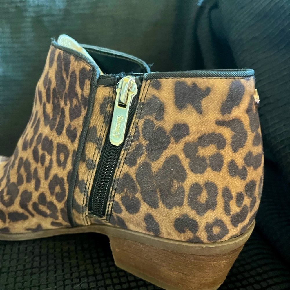 Circus by Sam Edelman  Leopard low boot Size 7.5 - Picture 4 of 7